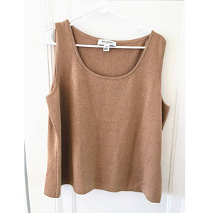 ST. JOHN Top Santana Knit Sweater Sleeveless Top